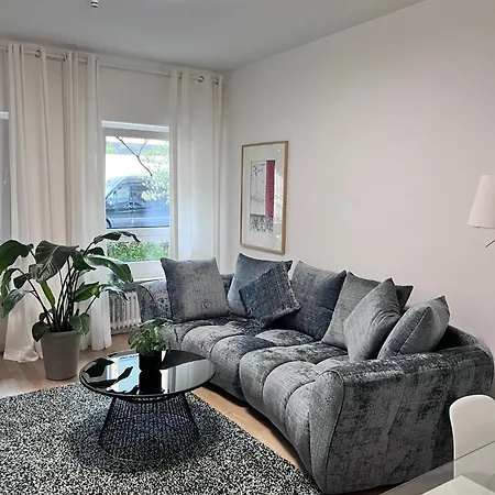 Raum2go - No1 Modernes Ruhiges 2-schlafzimmer & Park Daire