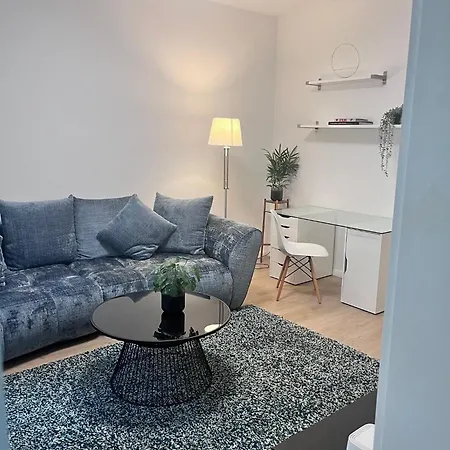 Raum2go - No1 Modernes Ruhiges 2-schlafzimmer & Park * Wiesbaden